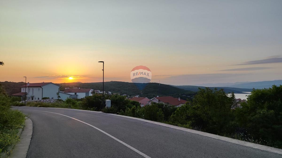 Stavbno zemljišče Vrbnik, 1.193m2