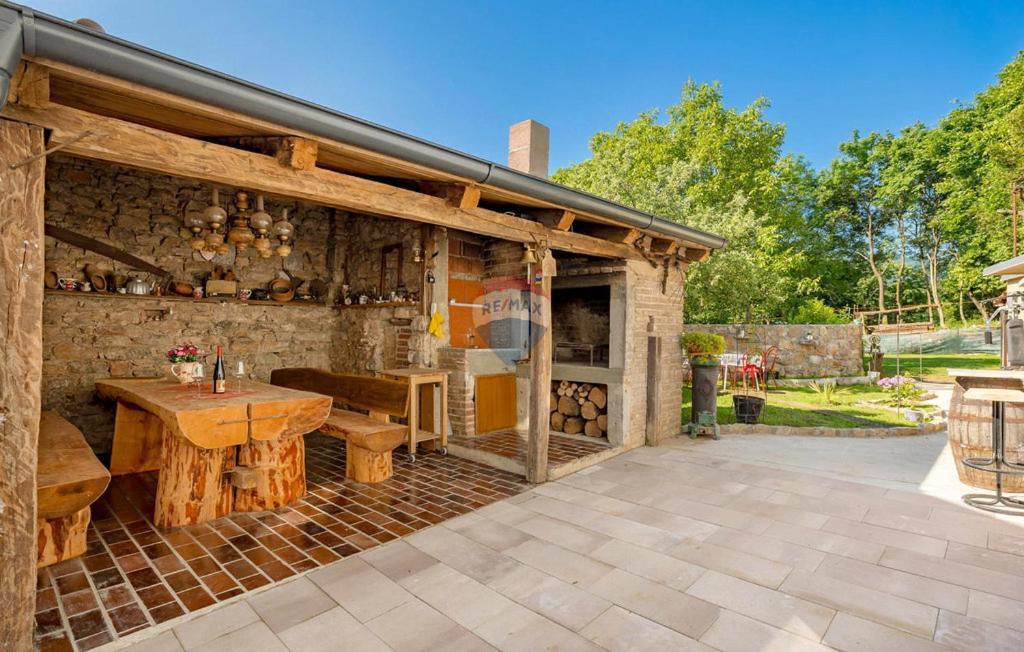 Hiša Jurdani, Matulji, 310m2