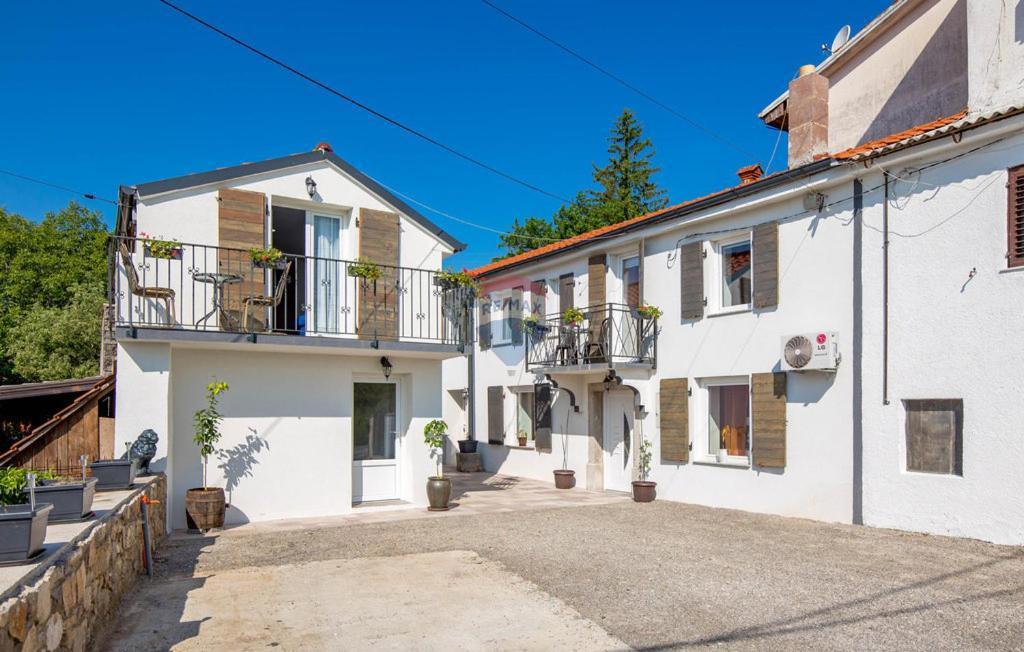 Hiša Jurdani, Matulji, 310m2