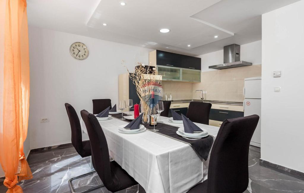 Hiša Jurdani, Matulji, 310m2