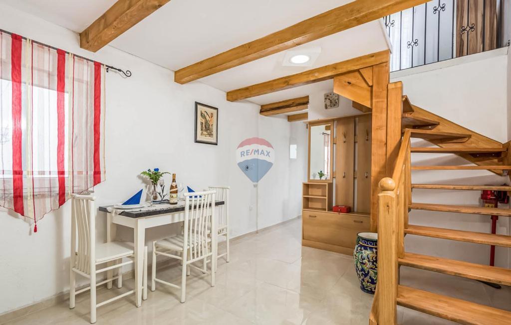 Hiša Jurdani, Matulji, 310m2