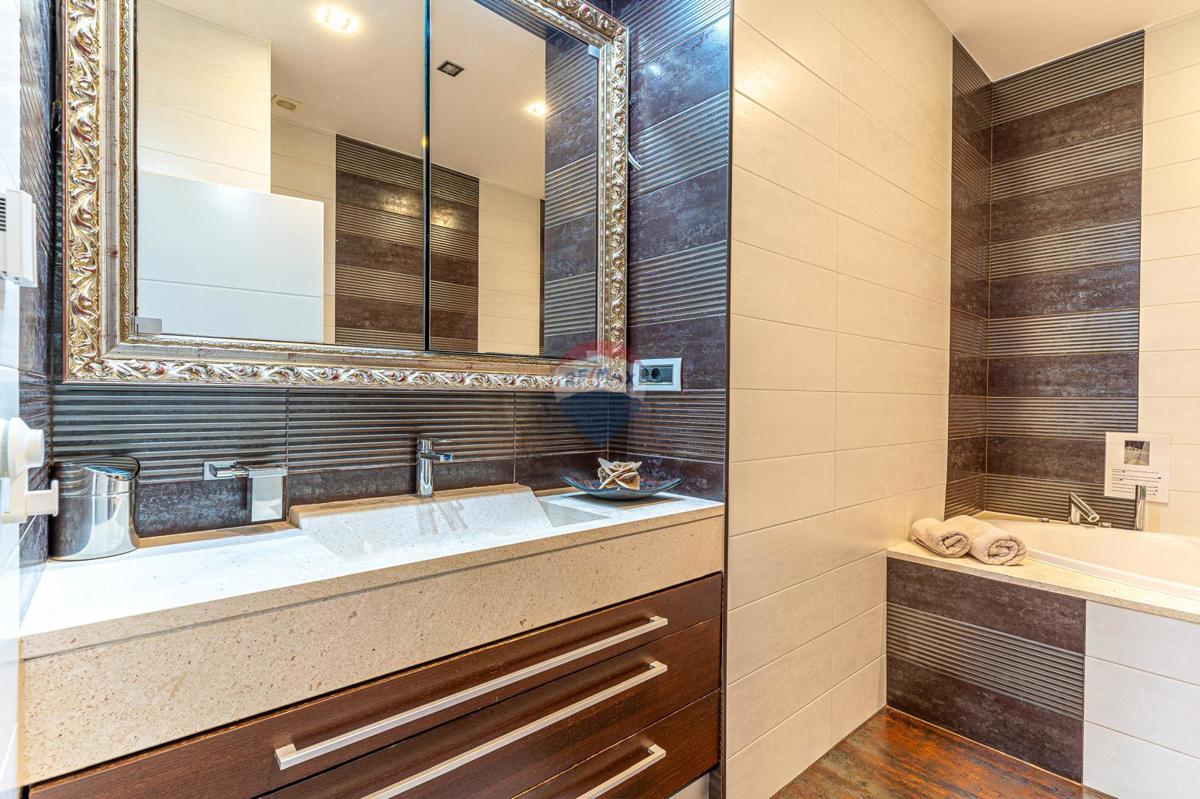 Stanovanje/Apartma Centar, Rijeka, 105m2