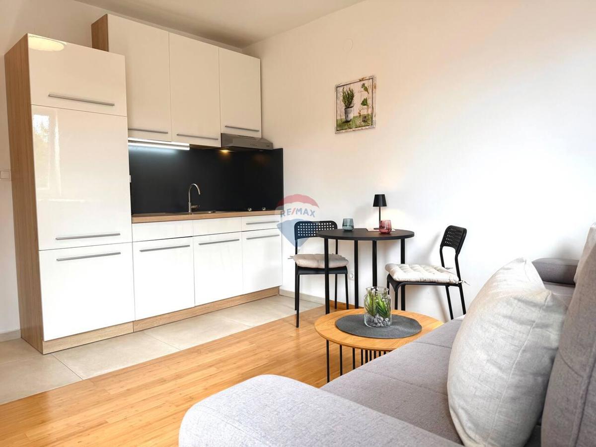 Stanovanje/Apartma Njivice, Omišalj, 17m2