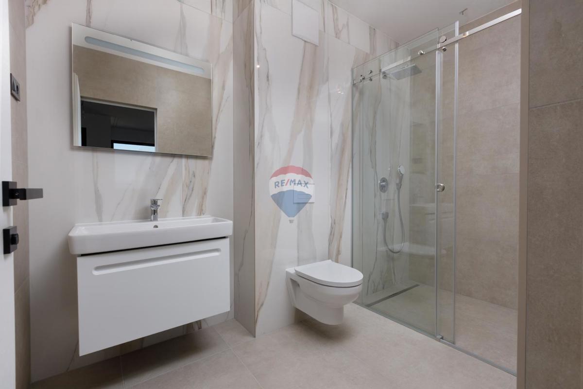 Stanovanje/Apartma Lovran, 172,07m2