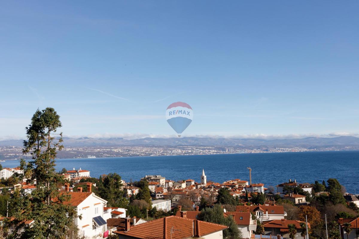 Stanovanje/Apartma Lovran, 172,07m2