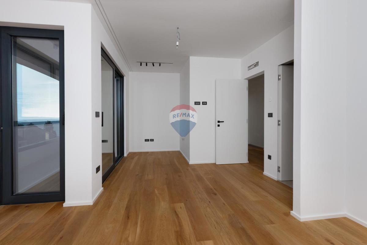 Stanovanje/Apartma Lovran, 172,07m2