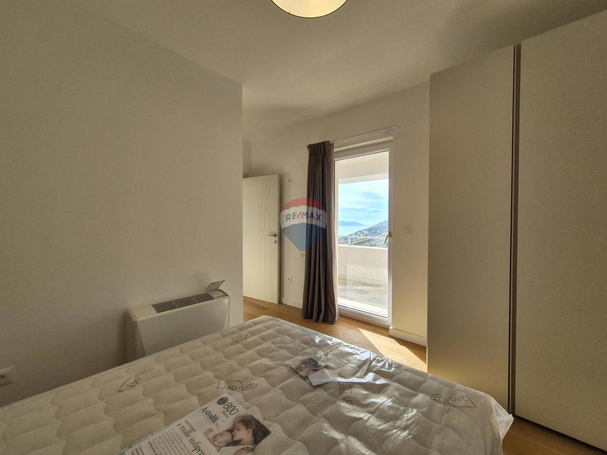 Hiša Poljane, Opatija - Okolica, 550m2