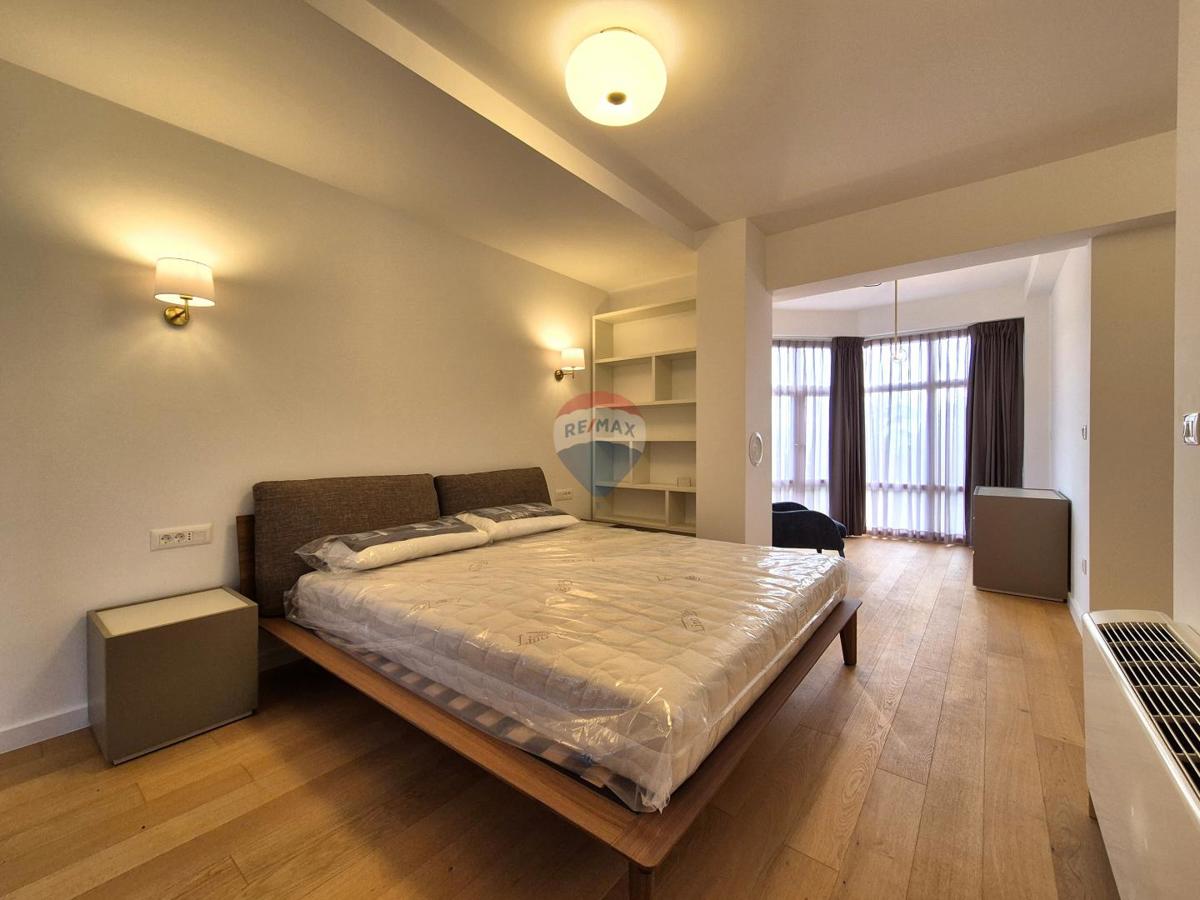 Hiša Poljane, Opatija - Okolica, 550m2