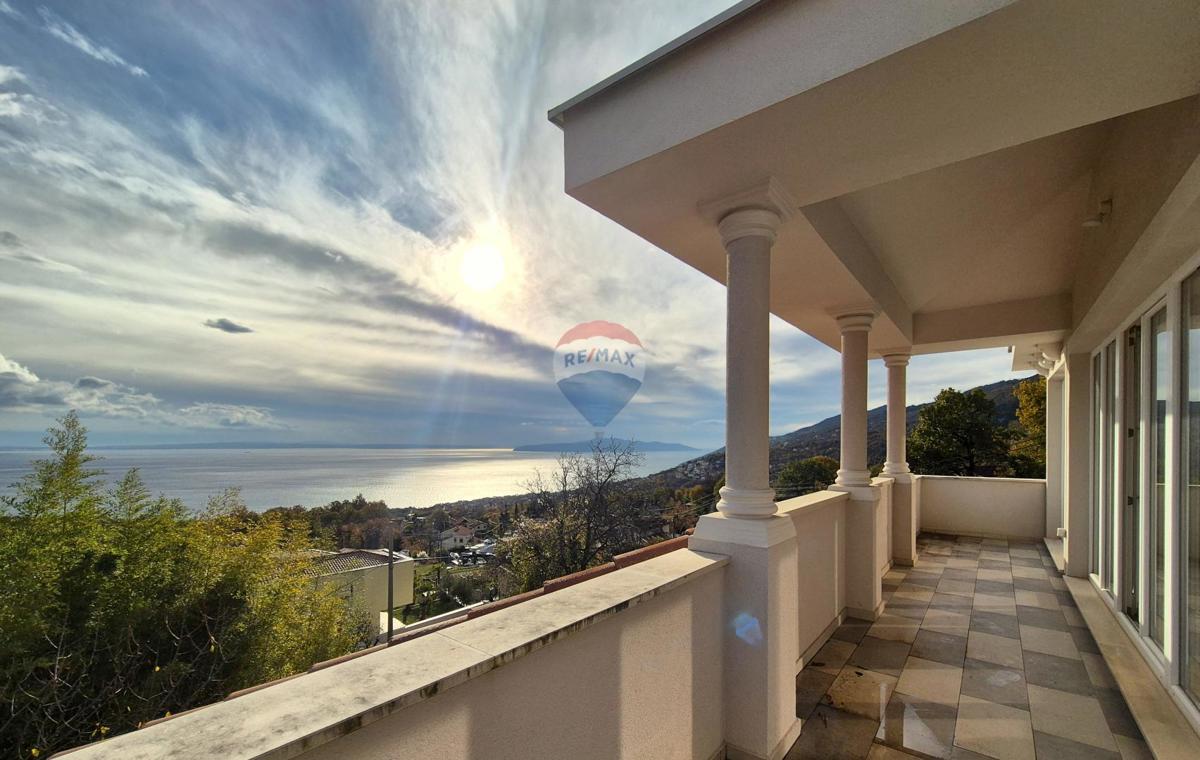 Hiša Poljane, Opatija - Okolica, 550m2