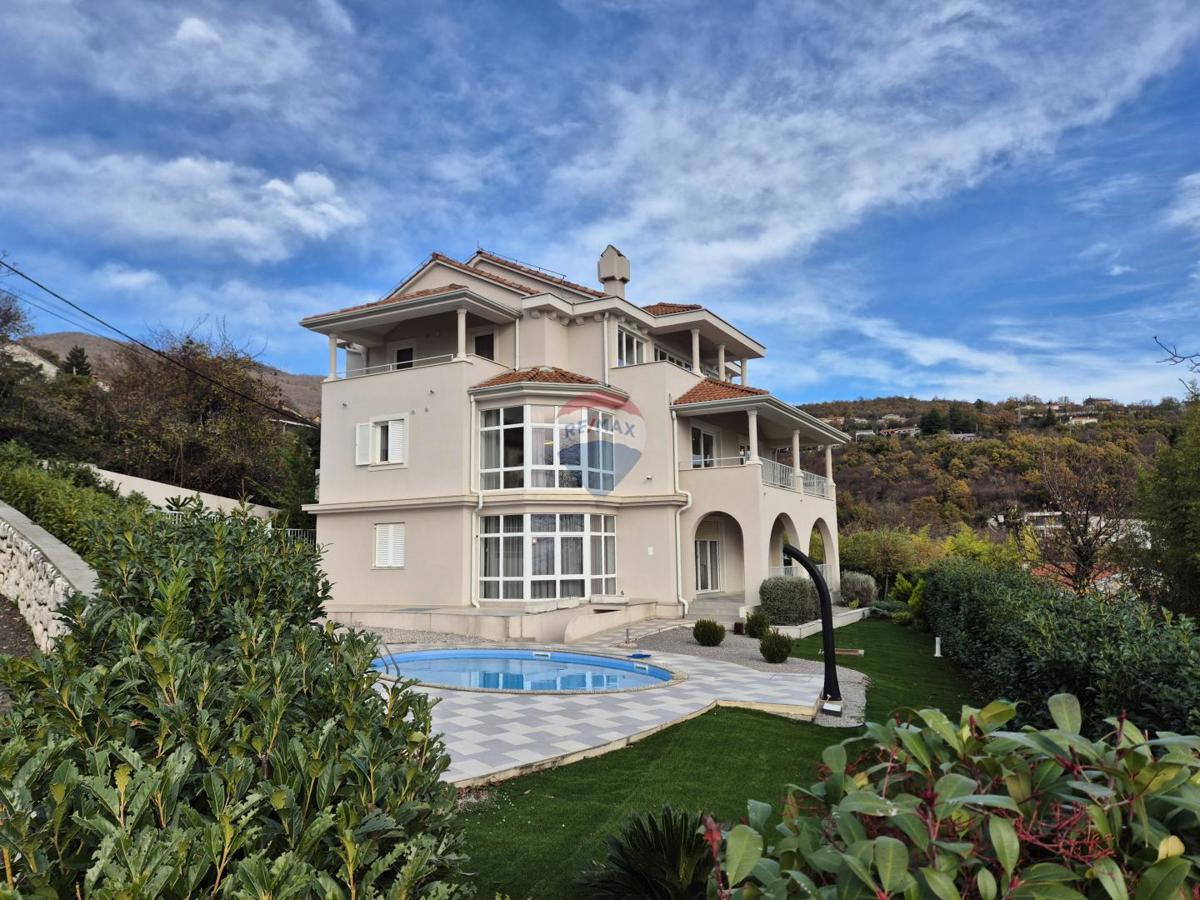 Hiša Poljane, Opatija - Okolica, 550m2