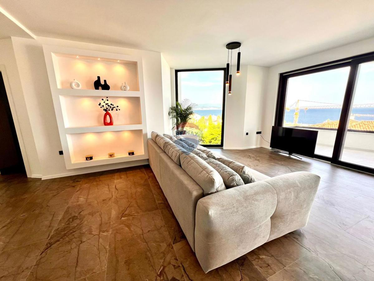 Stanovanje/Apartma Ičići, Opatija - Okolica, 150m2