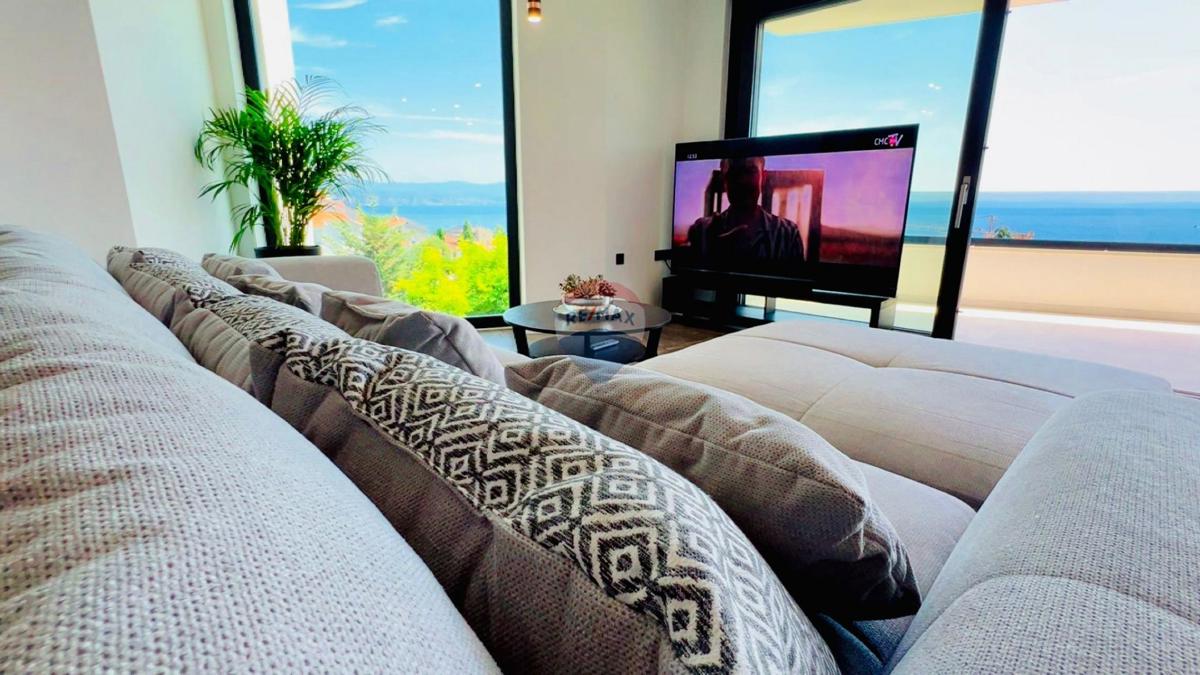 Stanovanje/Apartma Ičići, Opatija - Okolica, 150m2