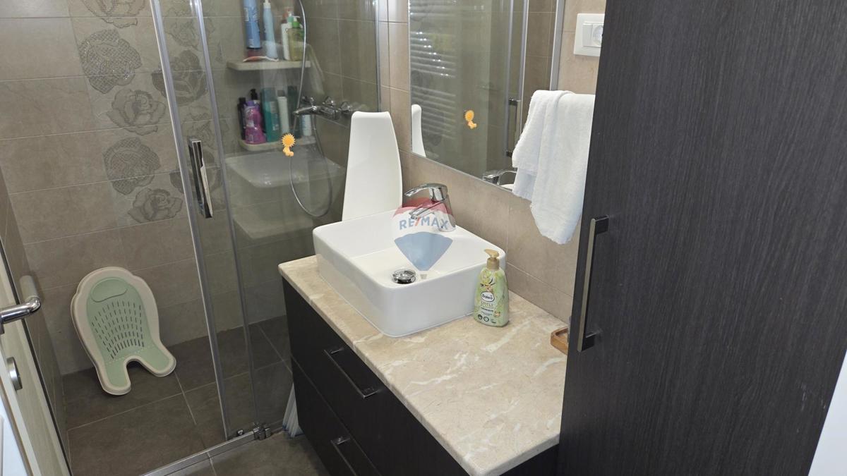 Stanovanje/Apartma Trviž, Pazin - Okolica, 85m2