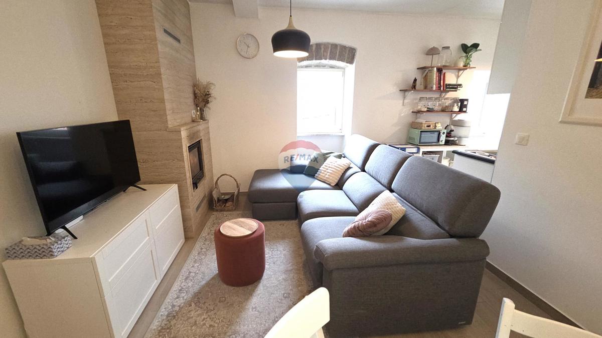 Stanovanje/Apartma Trviž, Pazin - Okolica, 85m2