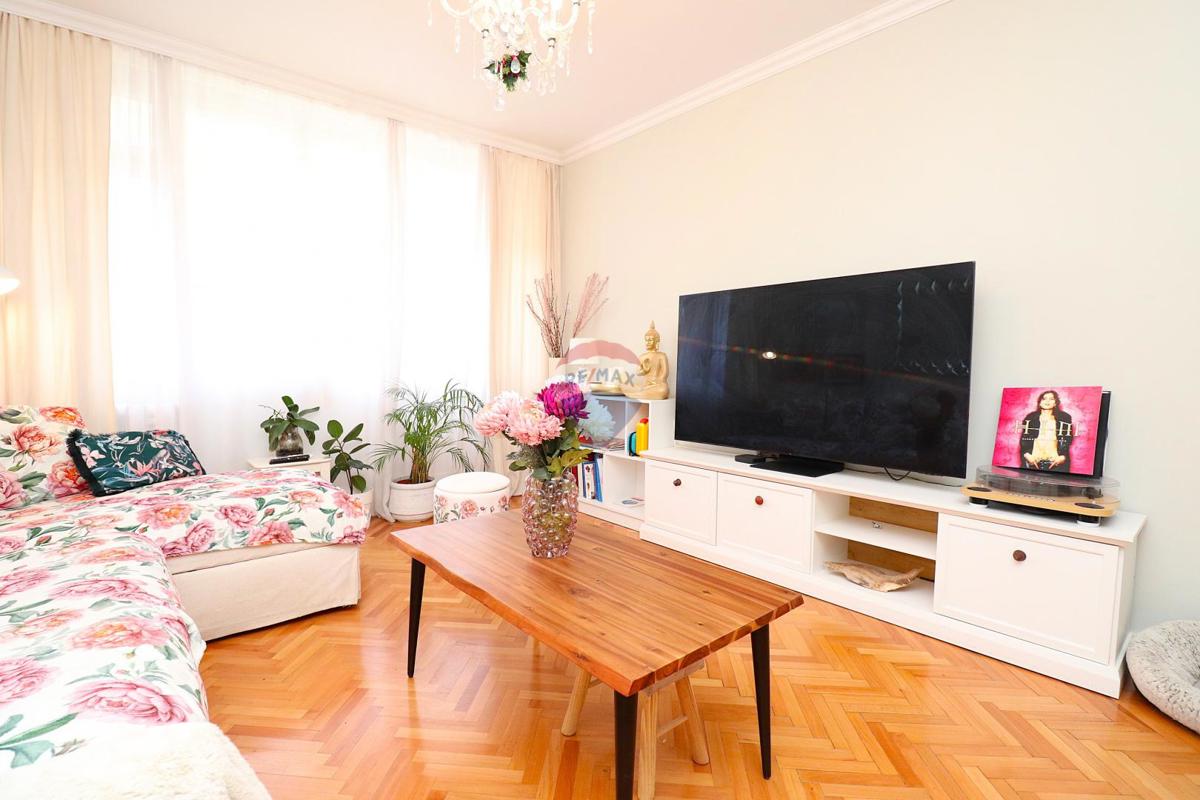 Stanovanje/Apartma Studentski grad, Gornja Dubrava, 75m2