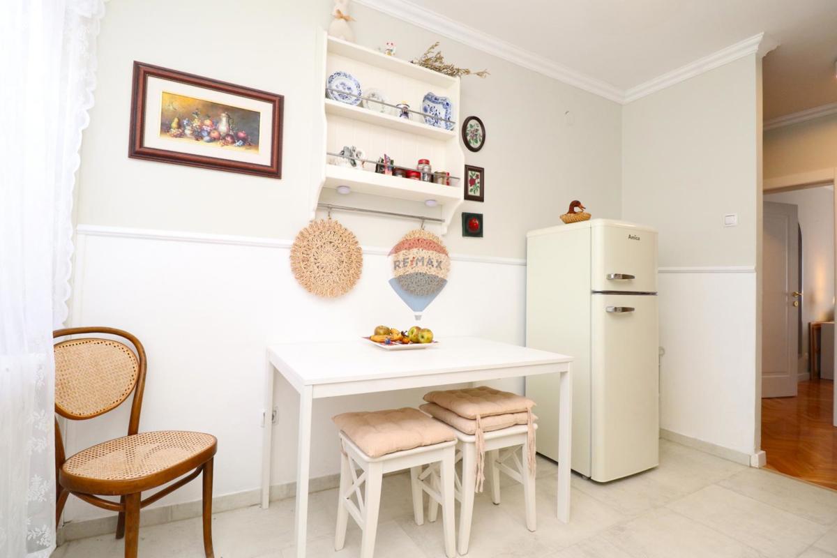 Stanovanje/Apartma Studentski grad, Gornja Dubrava, 75m2