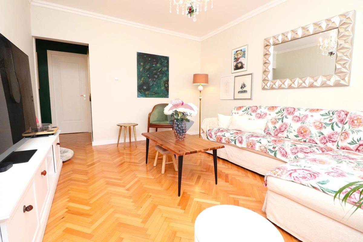 Stanovanje/Apartma Studentski grad, Gornja Dubrava, 75m2