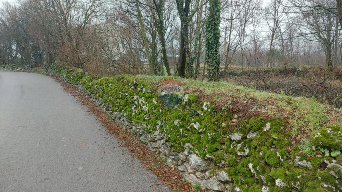 Stavbno zemljišče Marčelji, Viškovo, 1.043m2