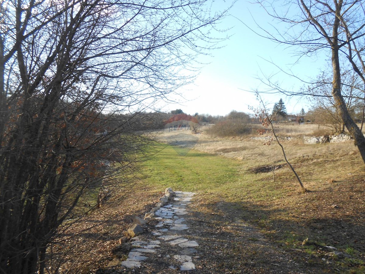 Stavbno zemljišče Lindar, Pazin - Okolica, 34.477m2