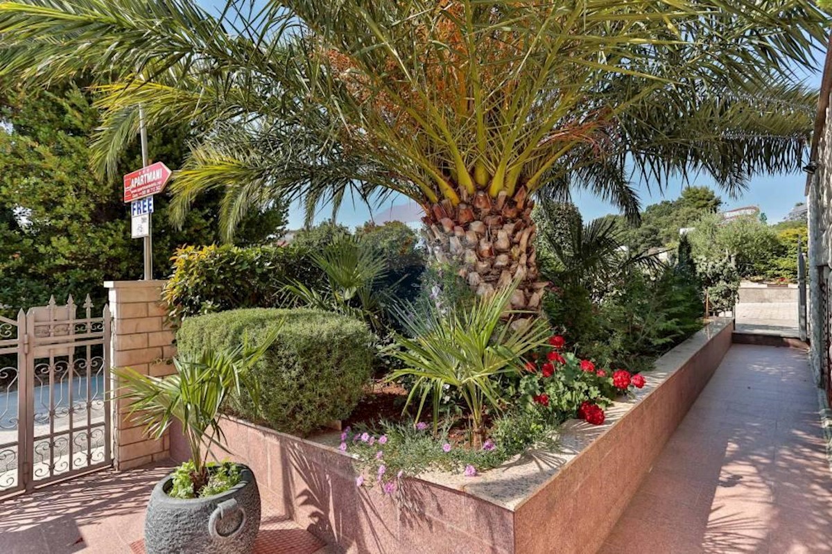 Hiša Štinjan, Pula, 329,44m2