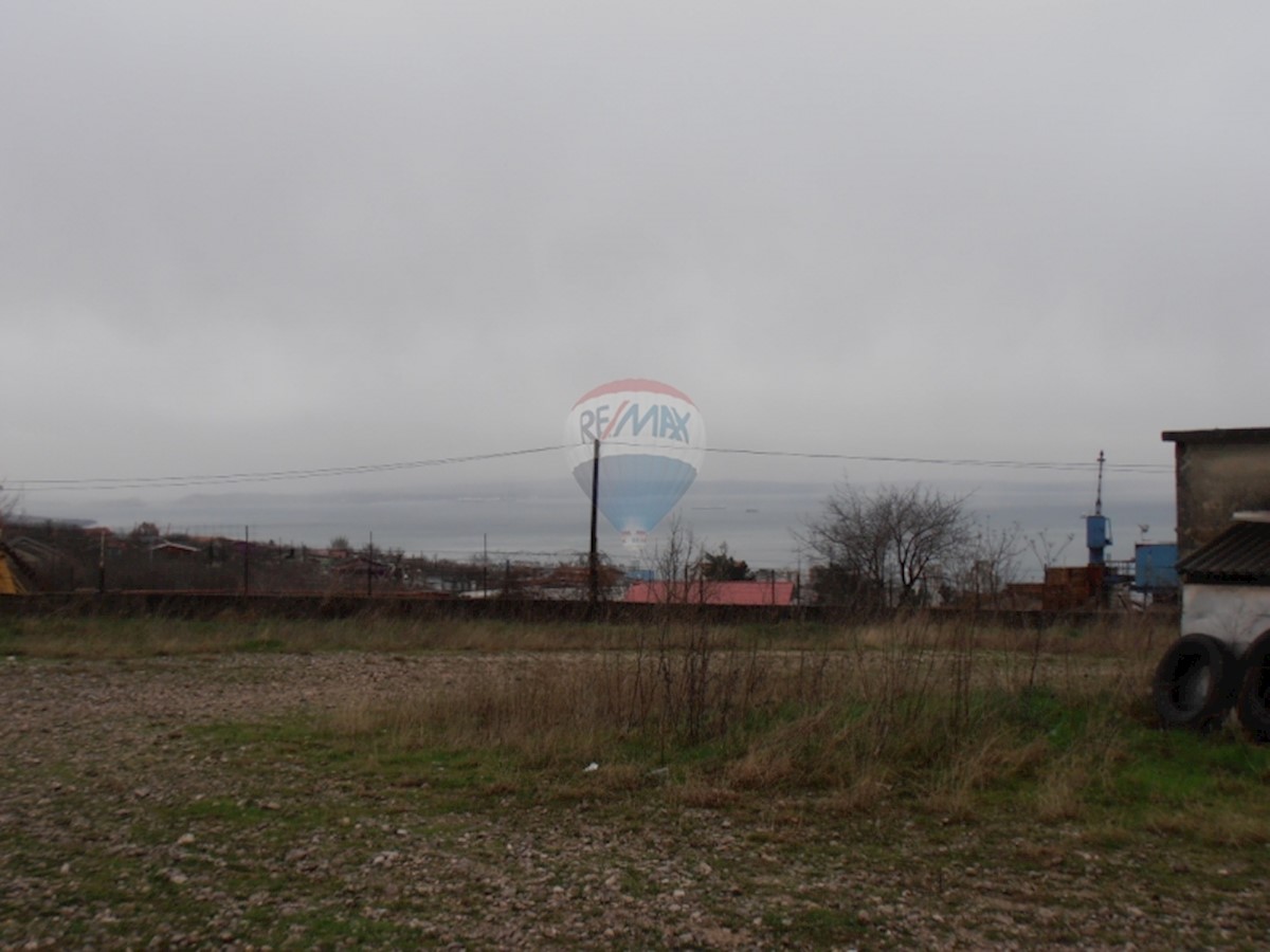 Stavbno zemljišče Pehlin, Rijeka, 14.200m2