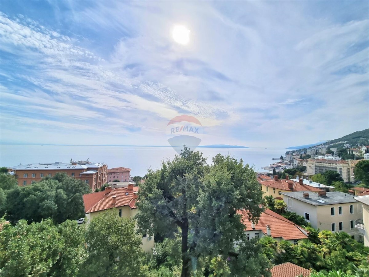 Opatija - Centar, Opatija, 150m2