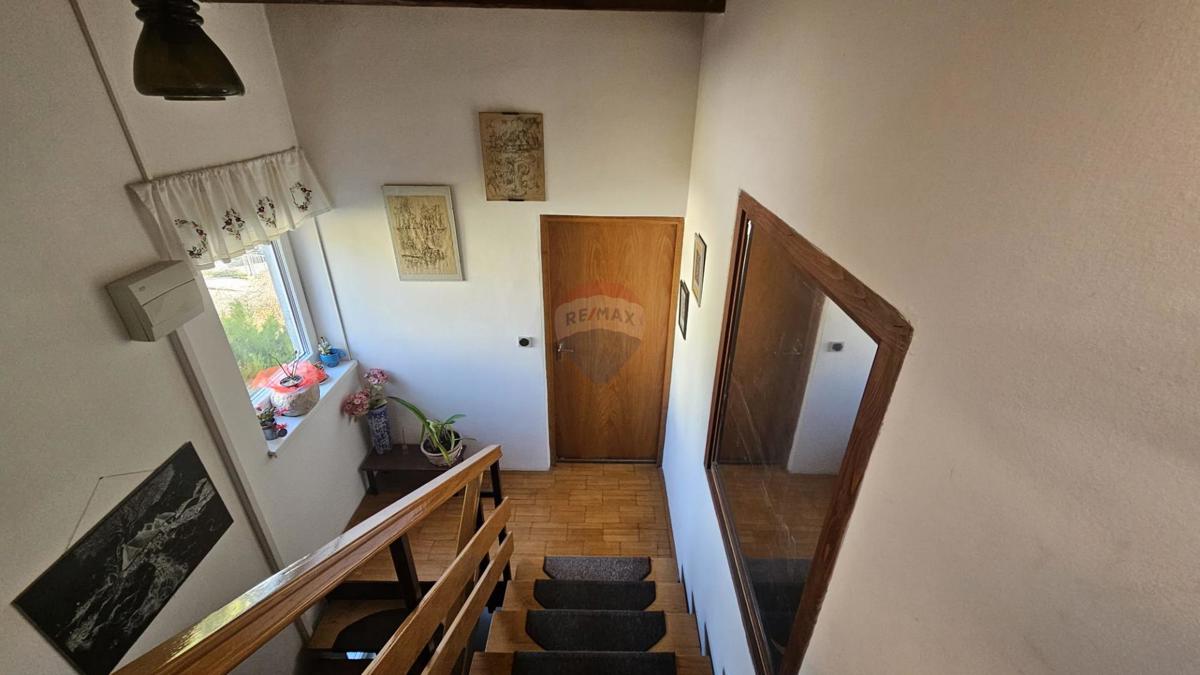 Hiša Čučerje, Gornja Dubrava, 400m2