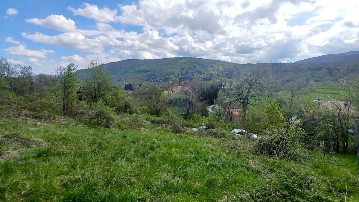 Lukovdol, Vrbovsko, 975m2