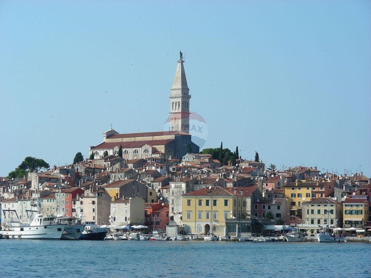 Rovinj, 675m2