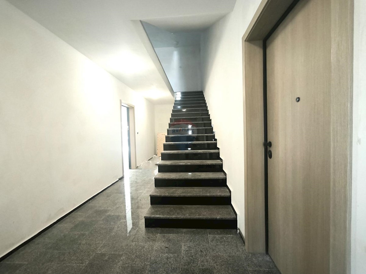 Stanovanje/Apartma Banjole, Medulin, 98m2