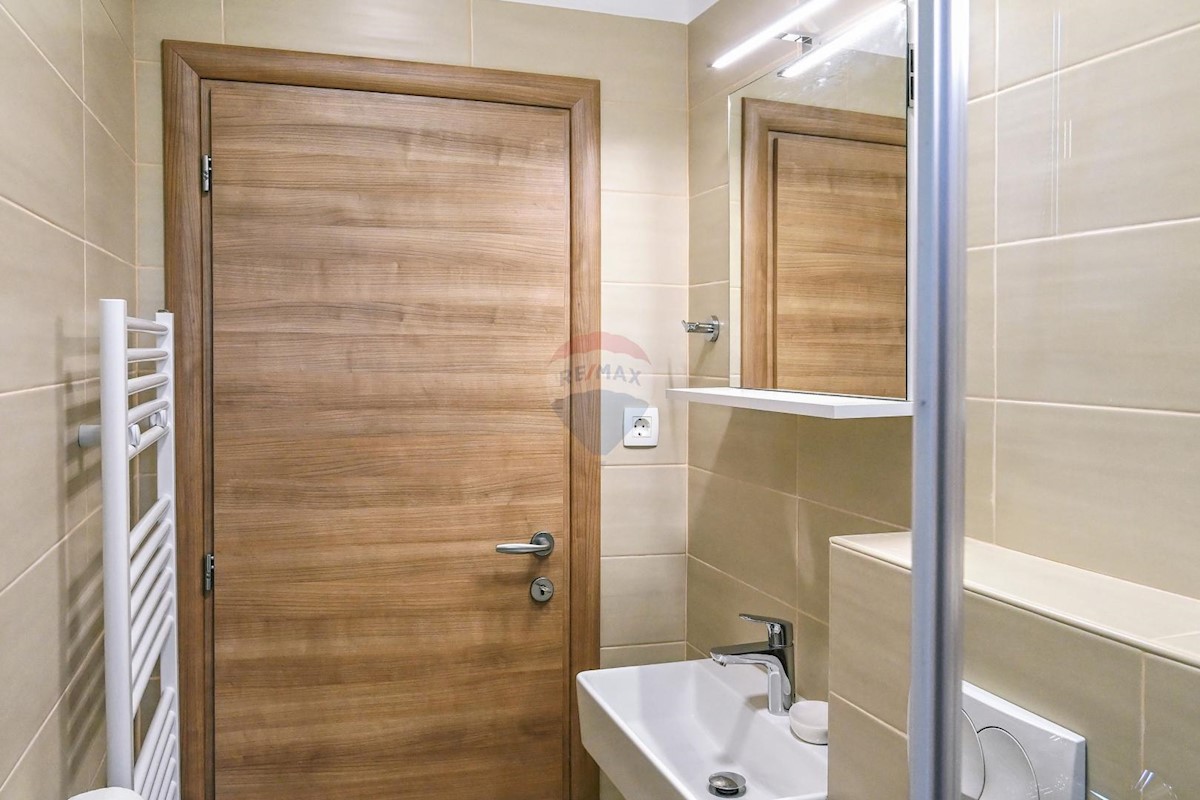 Hiša Kraljevica, 400m2