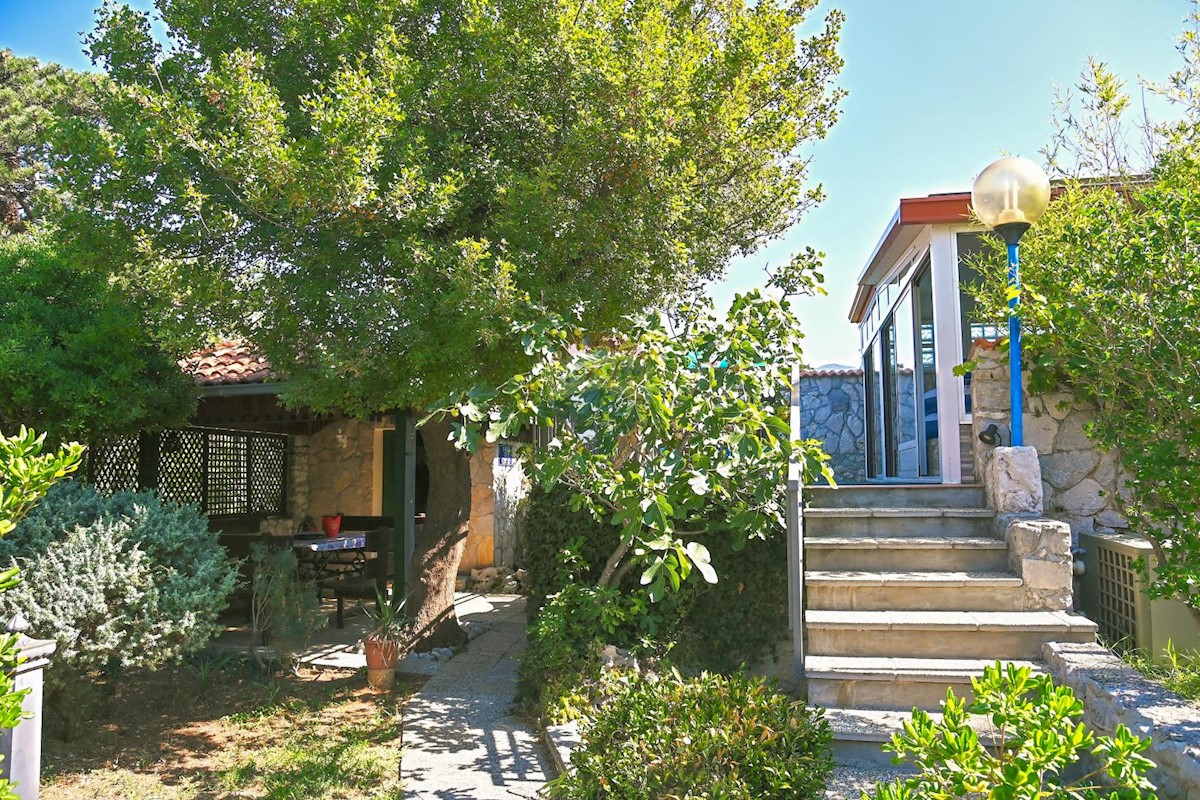 Hiša Kraljevica, 400m2