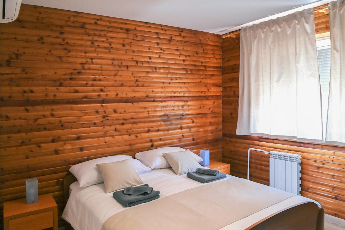 Hiša Kraljevica, 400m2