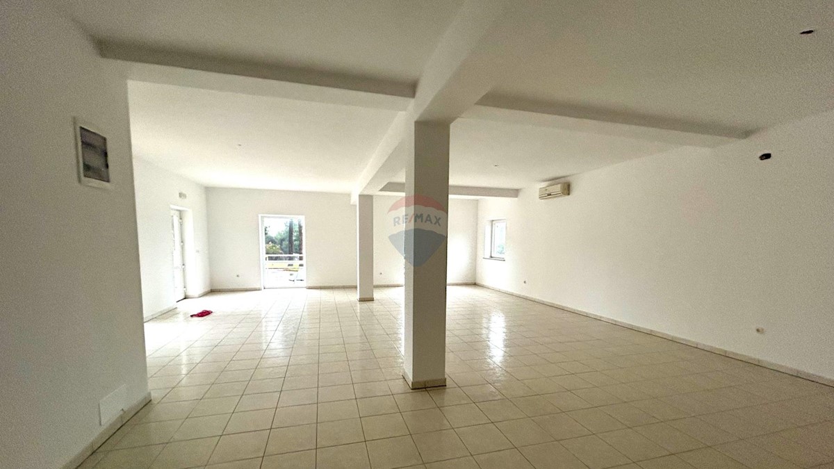 Stanovanje/Apartma Novigrad, 135,30m2