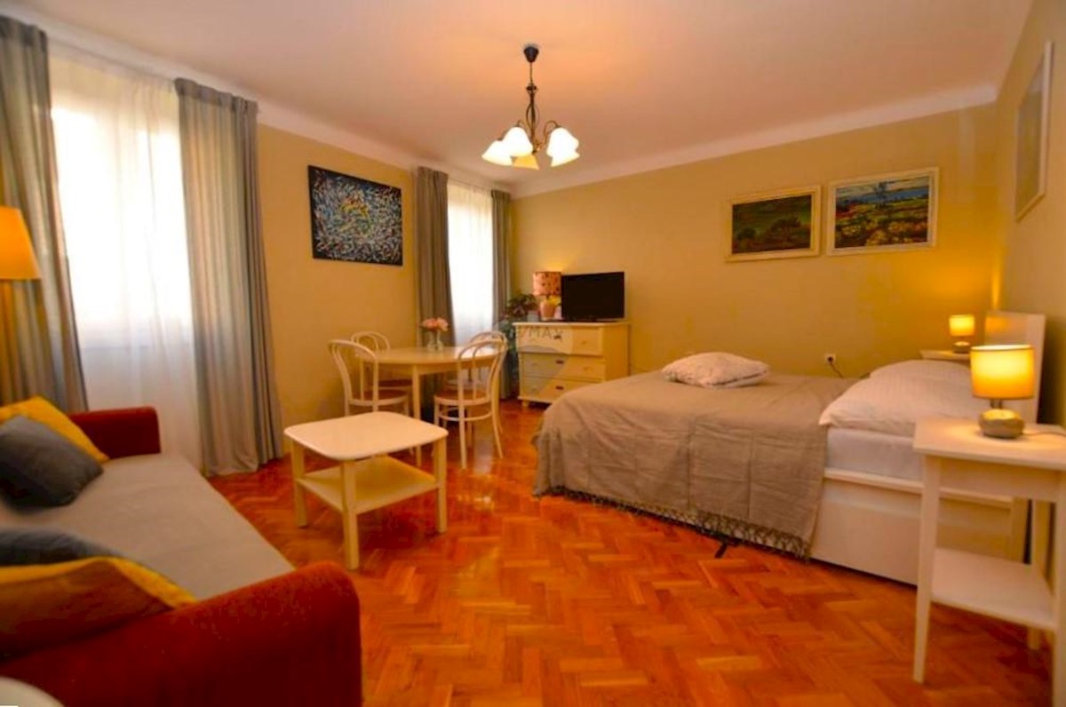 Stanovanje/Apartma Rovinj, 53m2