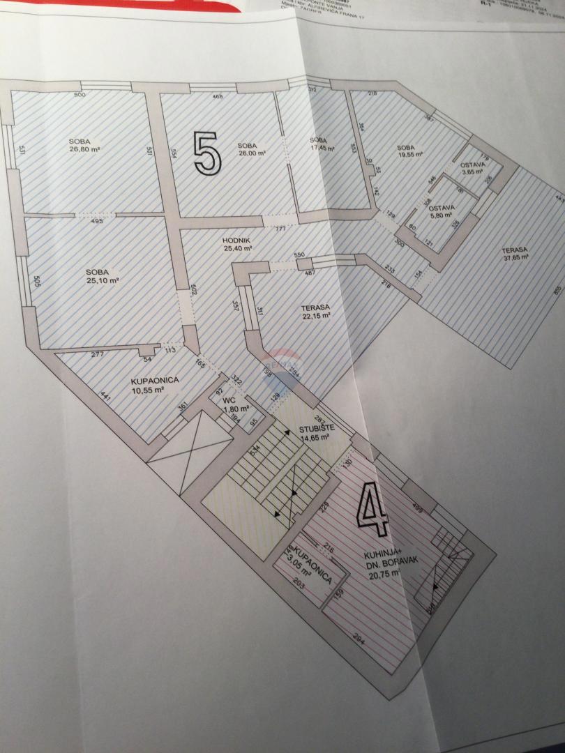 Stanovanje/Apartma Zvijezda, Karlovac, 258m2