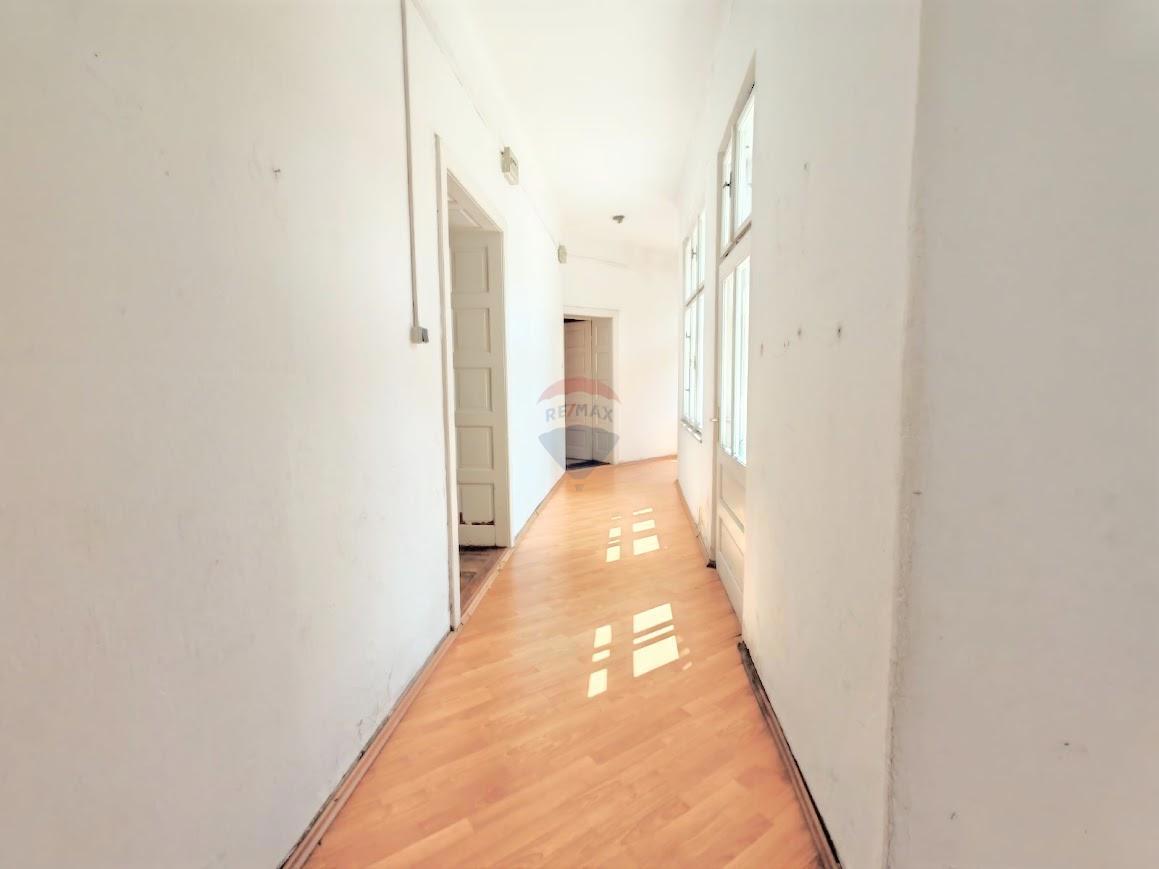 Stanovanje/Apartma Zvijezda, Karlovac, 258m2