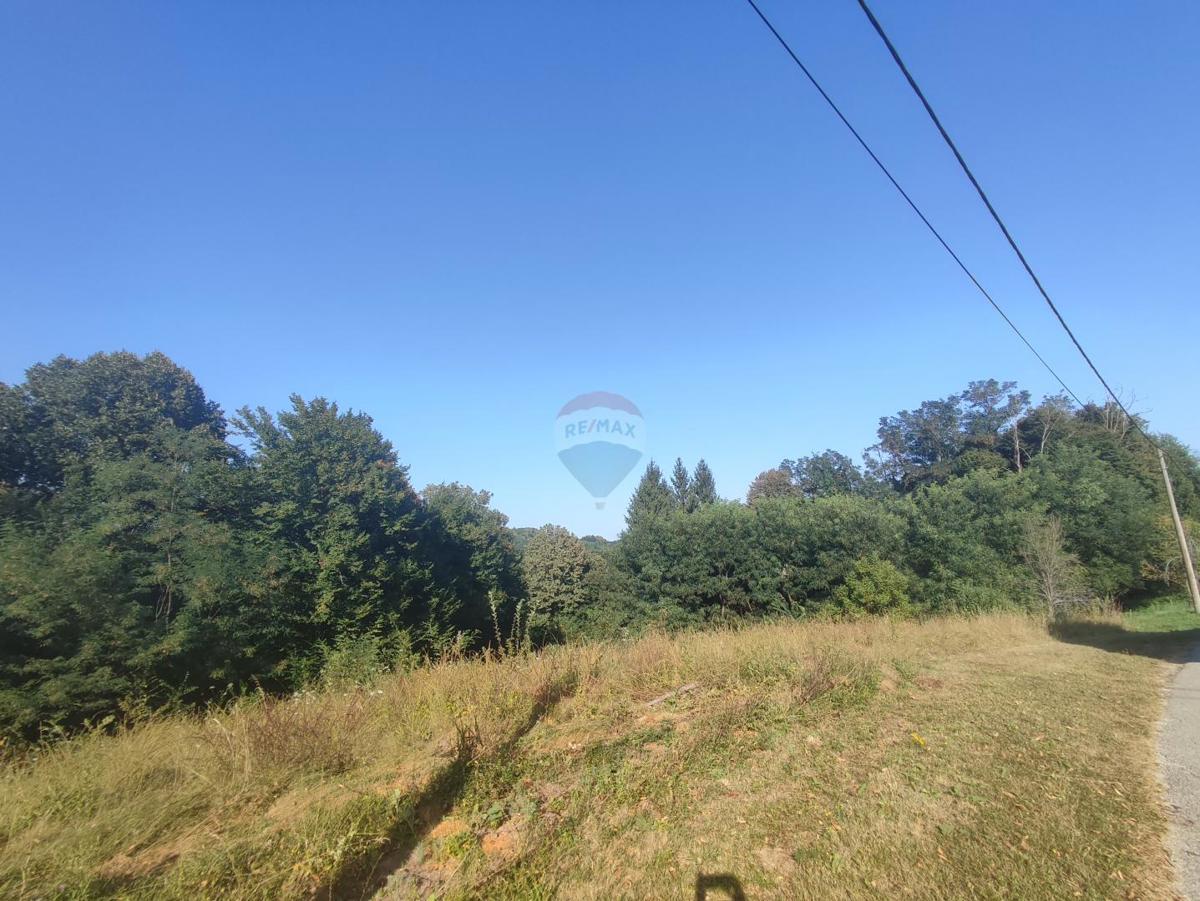 Stavbno zemljišče Mrežnički Novaki, Duga Resa, 6.809m2