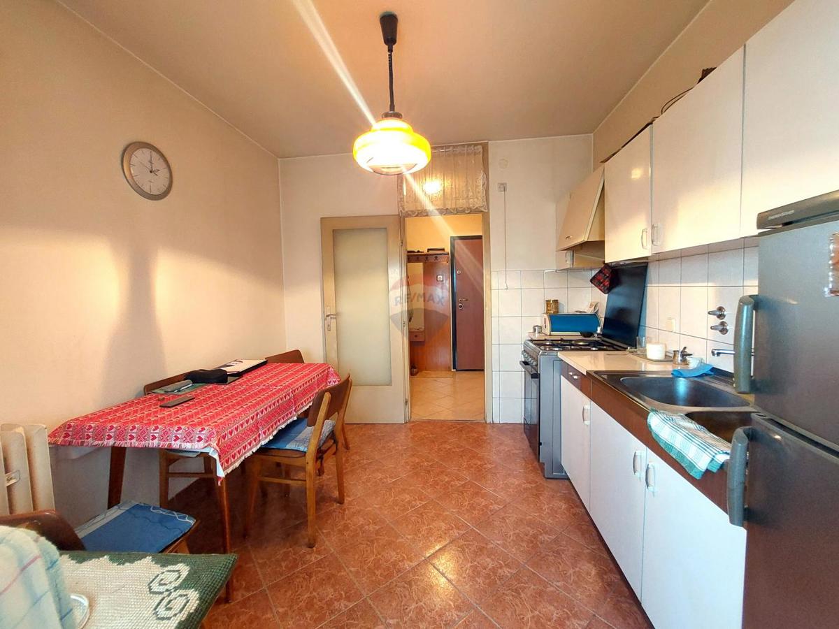 Stanovanje/Apartma Kruge, Trnje, 74,69m2