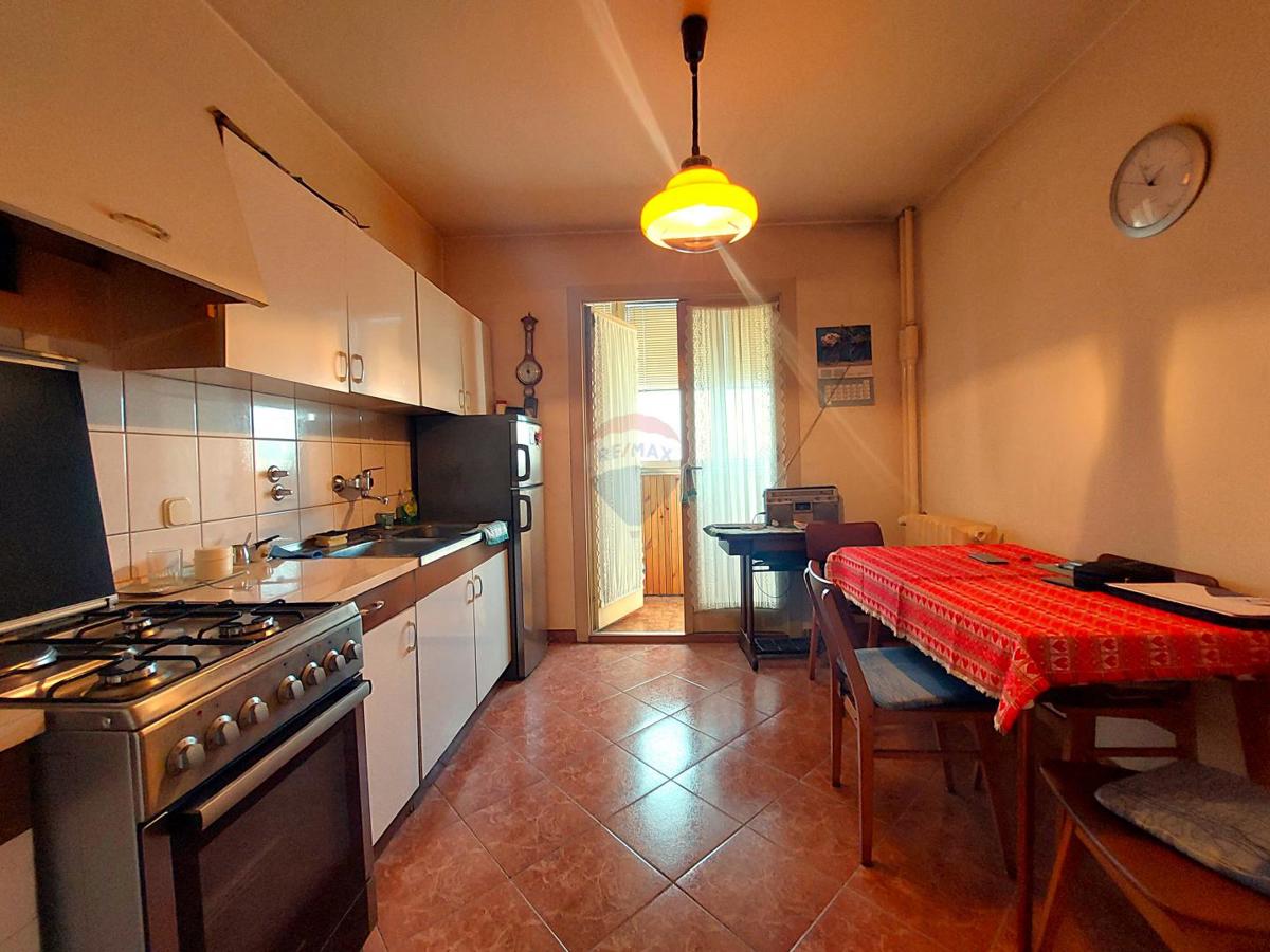 Stanovanje/Apartma Kruge, Trnje, 74,69m2