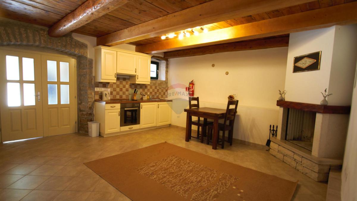 Hiša Gračišće, 200m2
