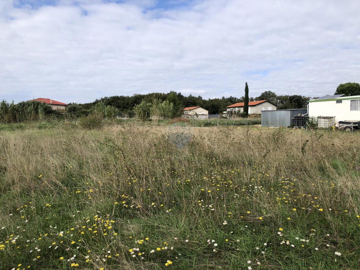 Stavbno zemljišče Monteserpo - Komunal, Pula, 495m2