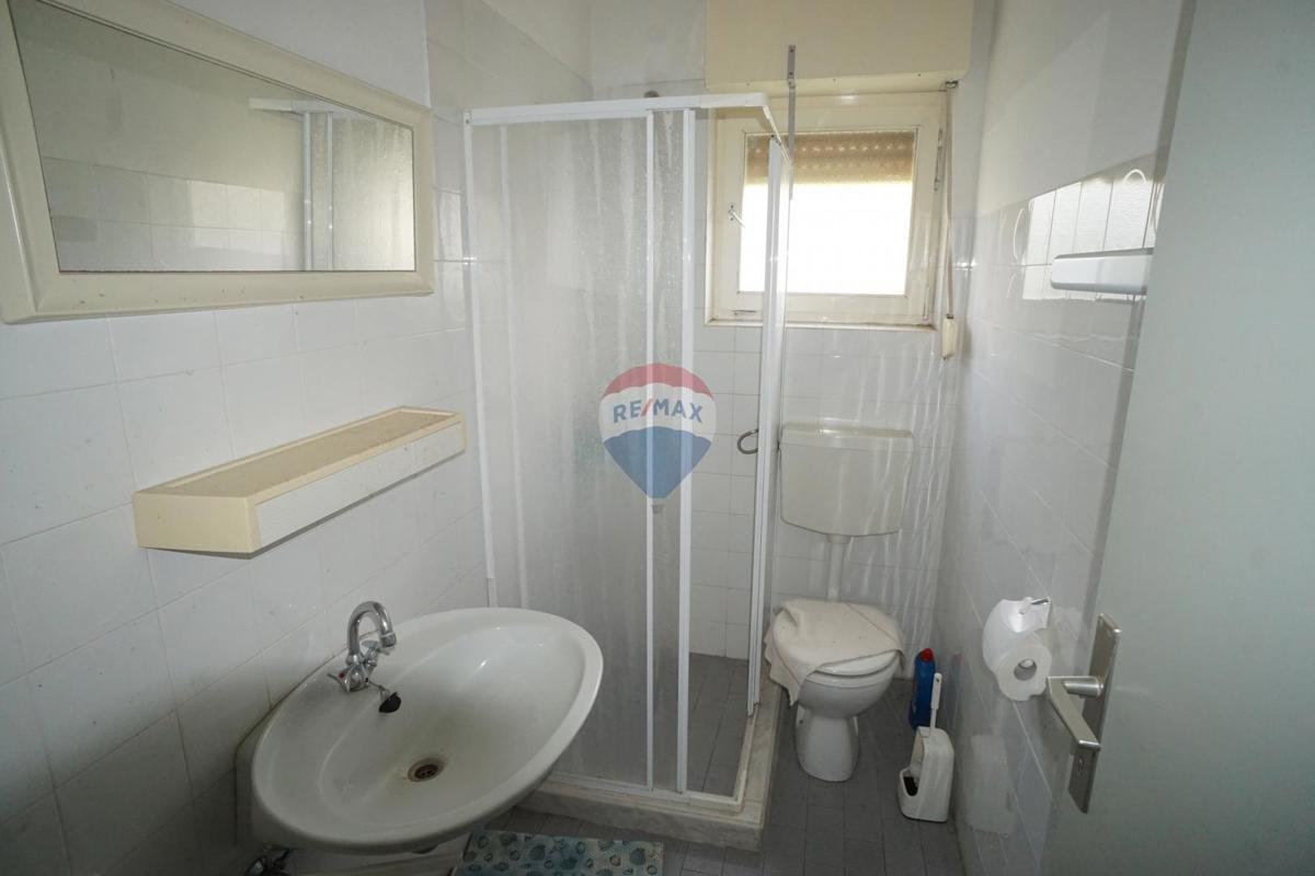 Mesto Krk, družinska hiša v centru mesta
