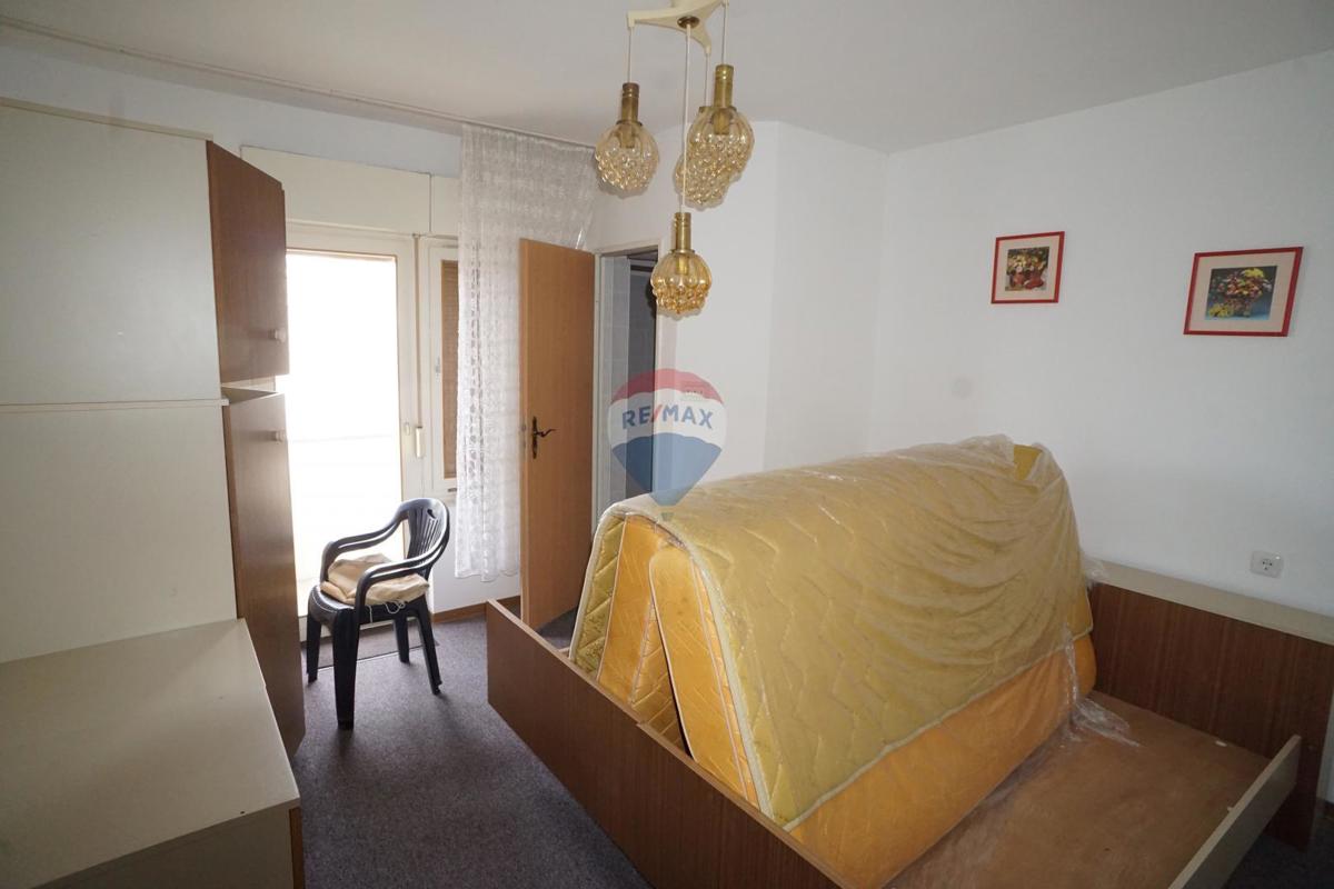 Mesto Krk, družinska hiša v centru mesta