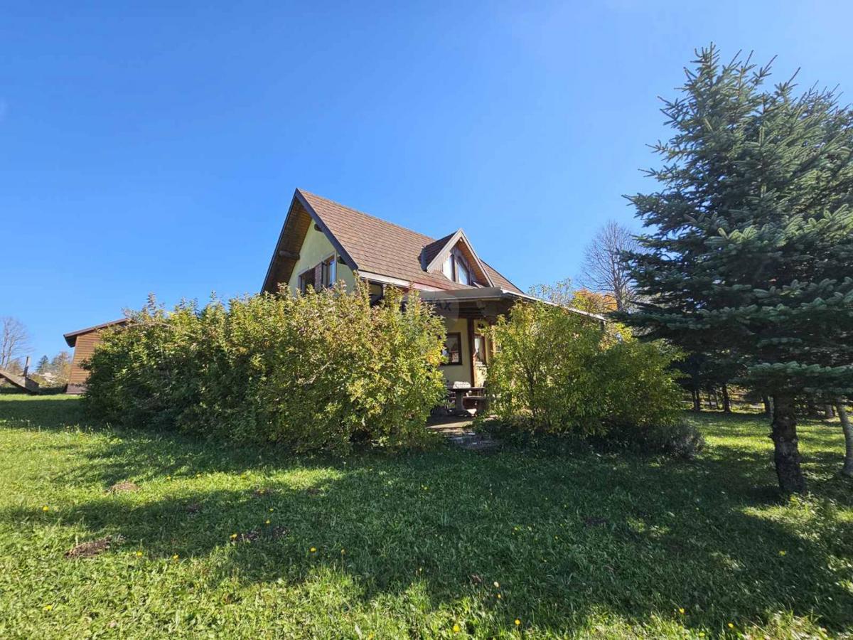 Hiša Stari Laz, Ravna Gora, 260m2