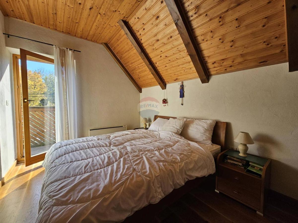 Hiša Stari Laz, Ravna Gora, 260m2
