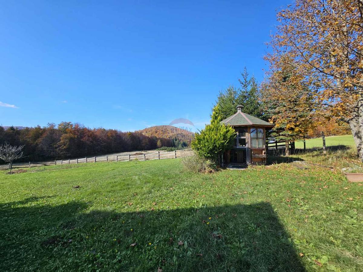 Hiša Stari Laz, Ravna Gora, 260m2