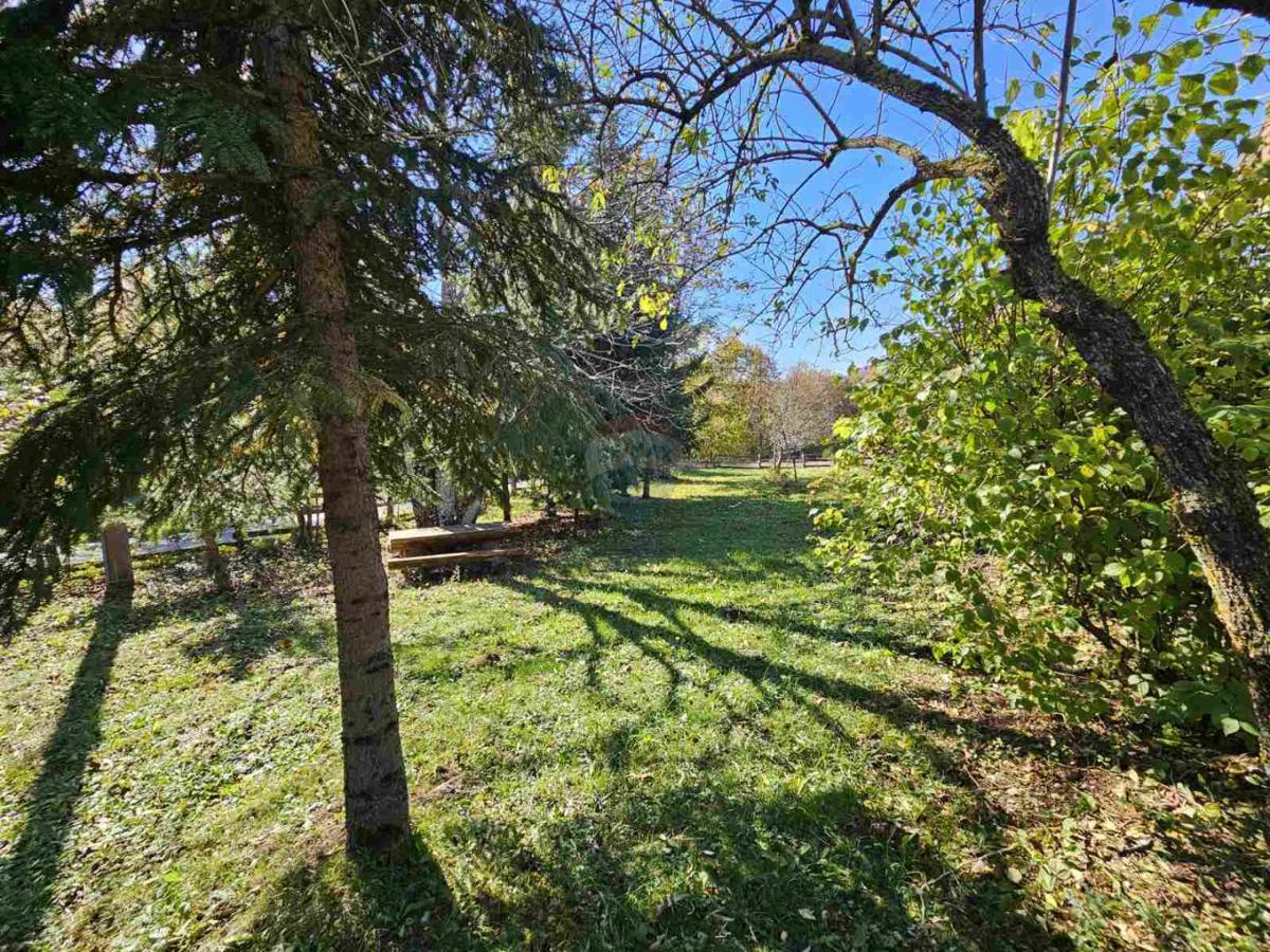 Hiša Stari Laz, Ravna Gora, 260m2