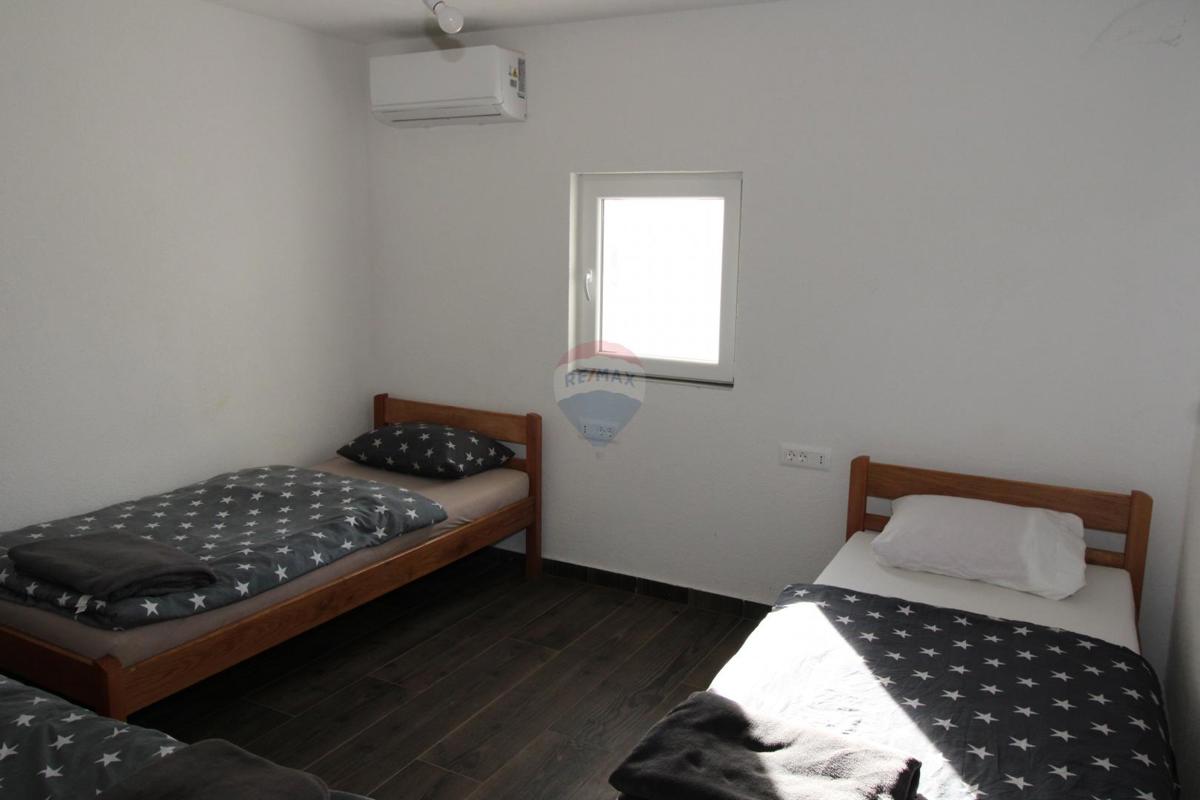 Hiša Kaštelir, Kaštelir-Labinci, 837m2