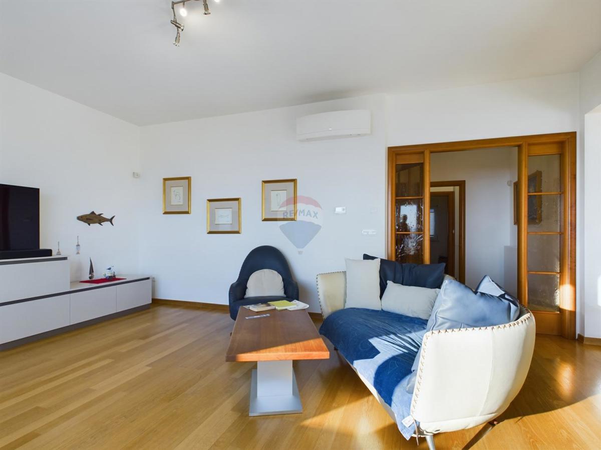 Hiša Rubeši, Kastav, 340m2
